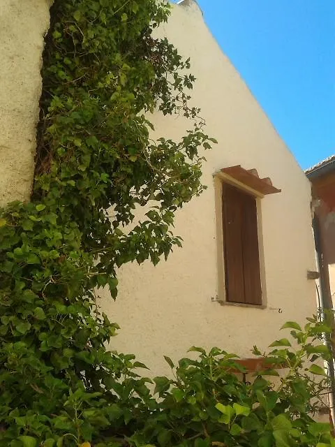 Terratetto Indipendente Capraia Apartment
