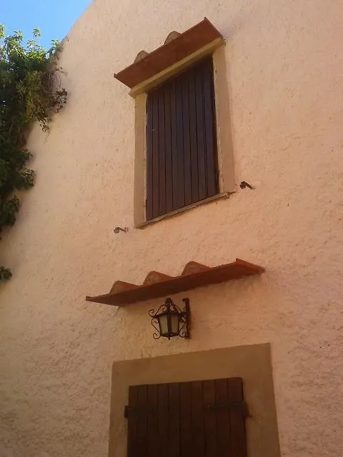 Apartment Terratetto Indipendente Capraia Italy